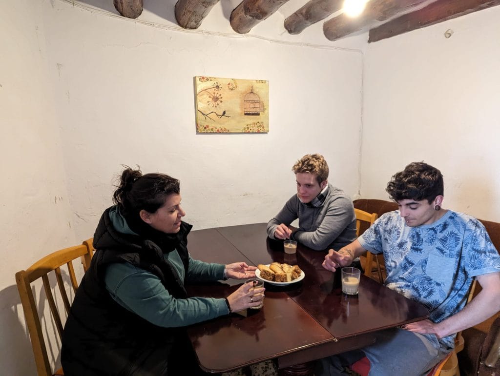 Visitando a nuestros jóvenes del programa de Emancipación